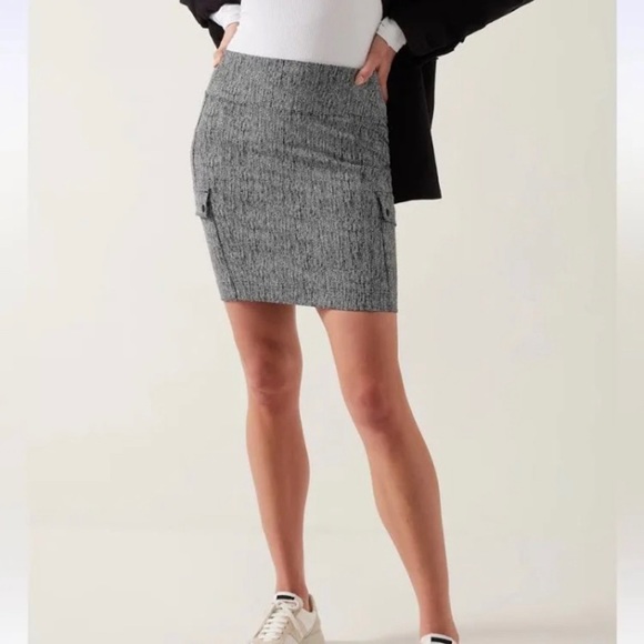Athleta Dresses & Skirts - Athleta Delancey Cargo Skirt Women’s Size Medium NWT